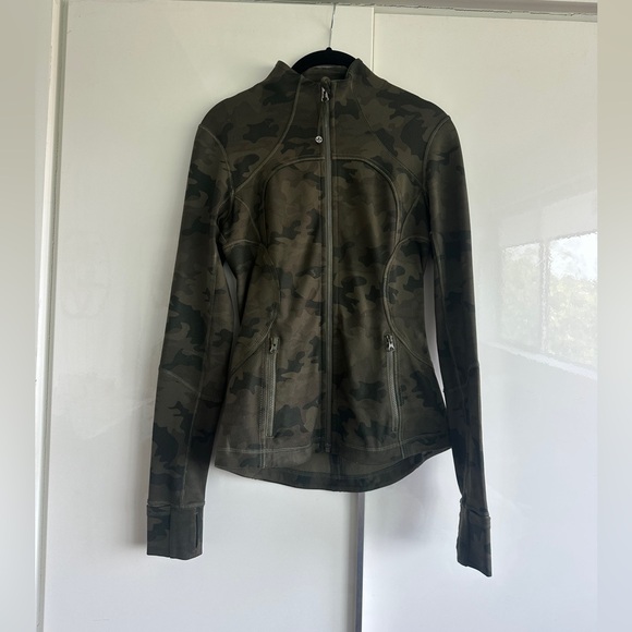 Lululemon Camo Define Jacket Full Length - Picture 1 of 7